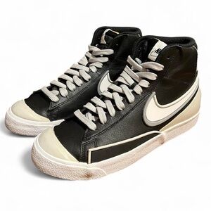 Nike Blazer Mid 77 Leather Black and White High Tops Size 8.5 men’s